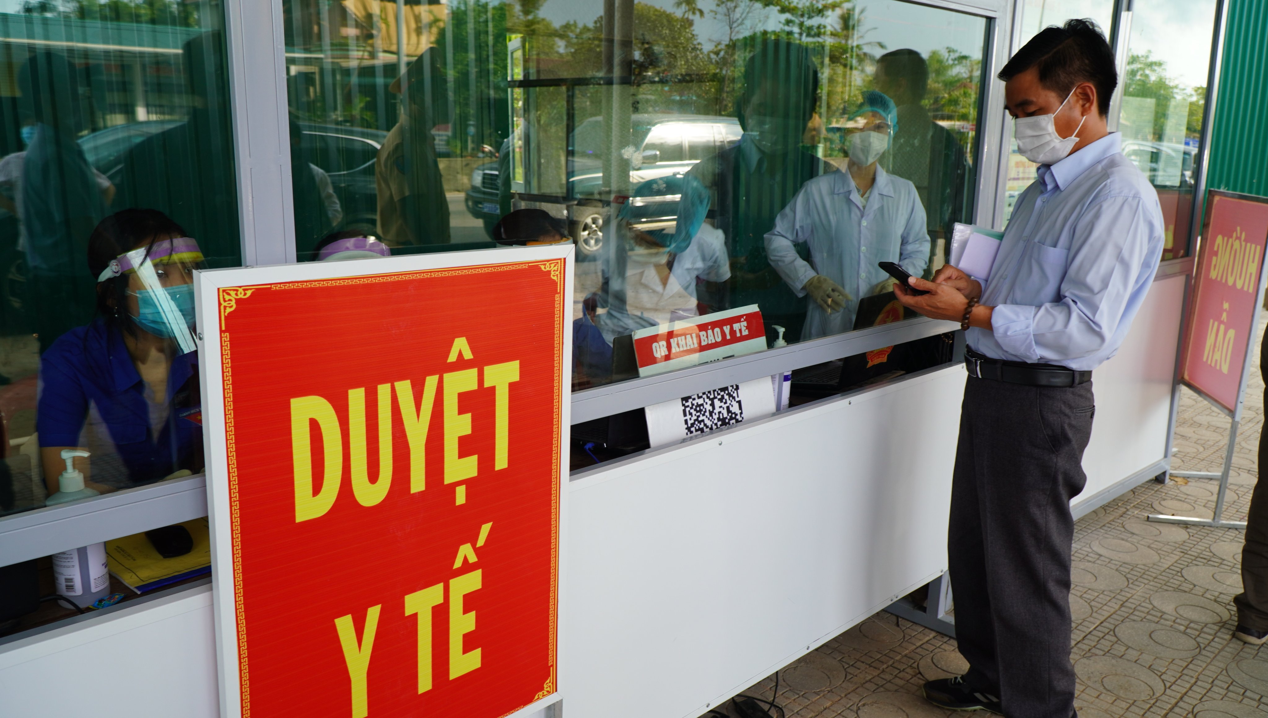 Tối 18 8, thêm 9 ca dương tính với SARS CoV-2 trong khu cách ly tập trung