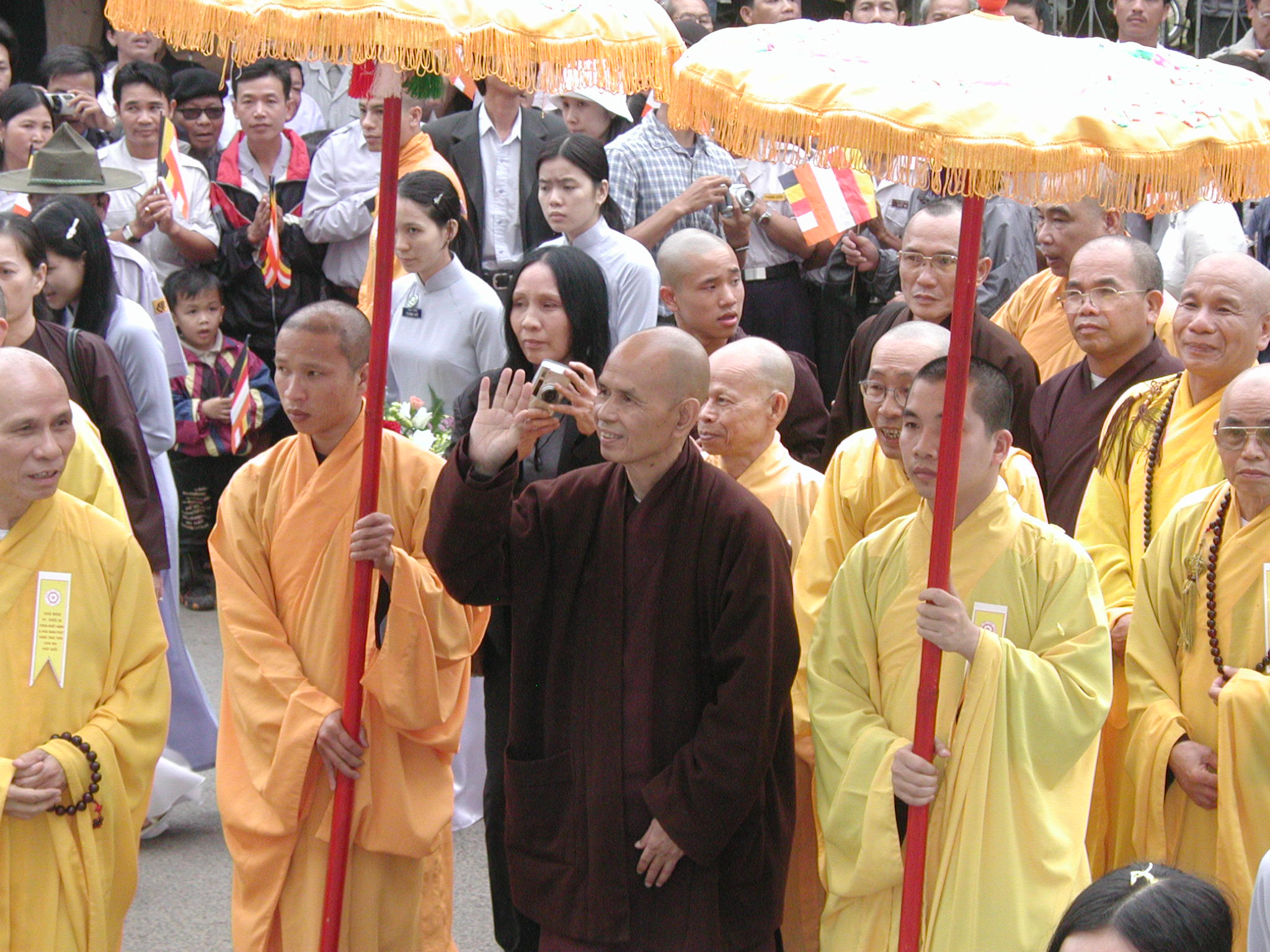 Cha mẹ là “Phật sinh thành”