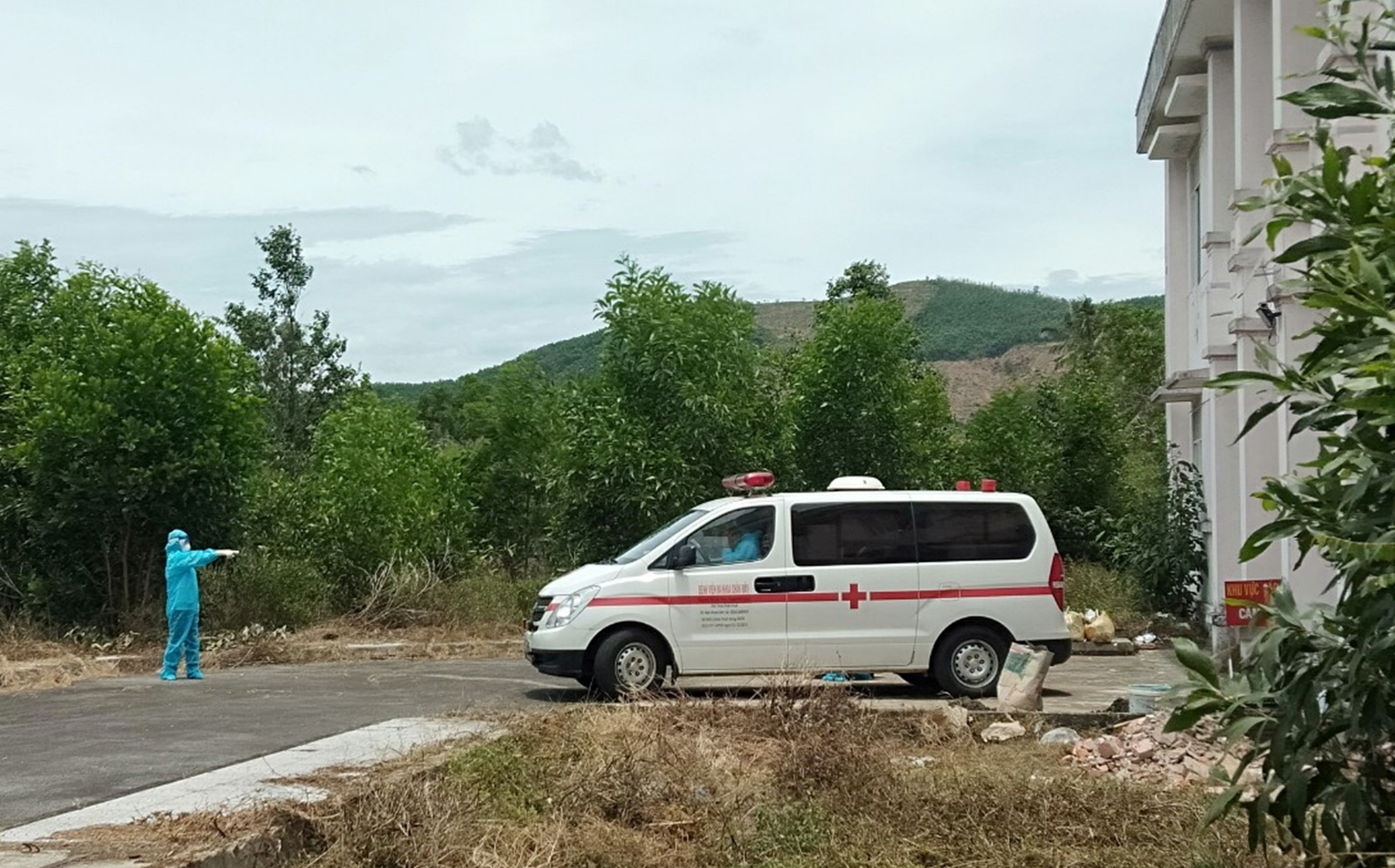 Bệnh viện dã chiến Chân Mây đã có 4 ca F0 xuất viện