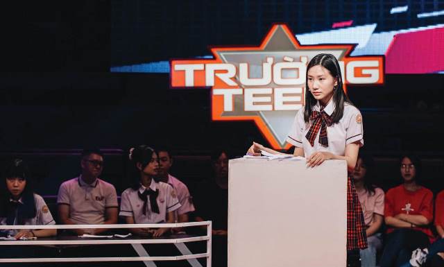 Debate - an intellectual venue for Hue youth