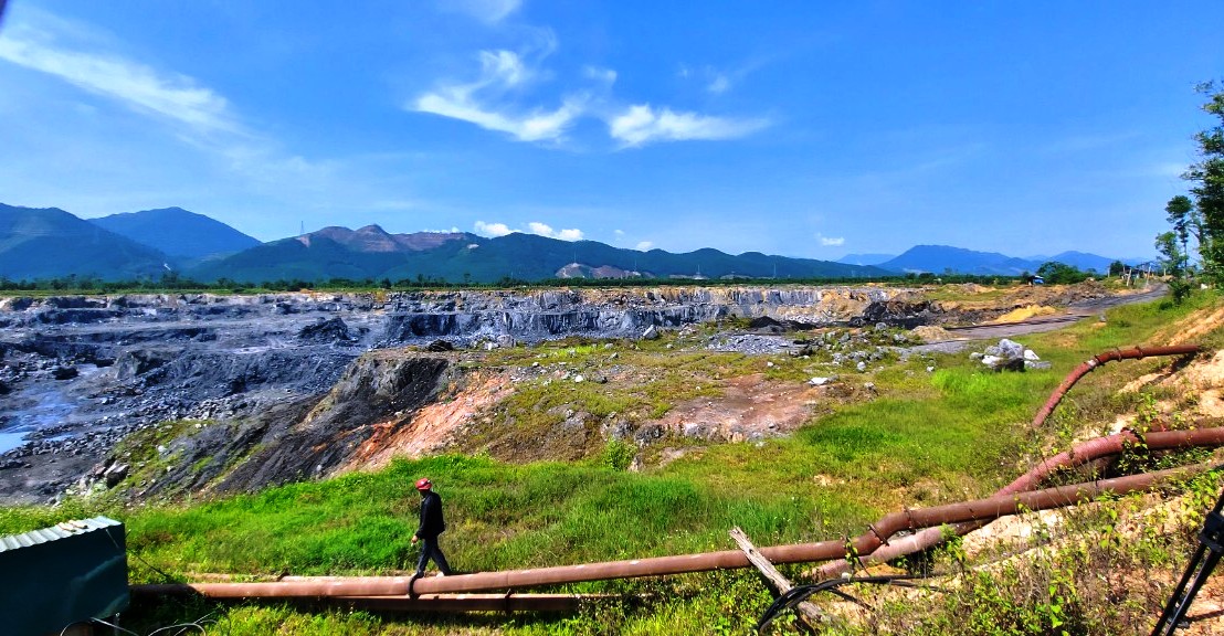 Thành lập tổ giám sát nổ mìn với sự tham gia của người dân