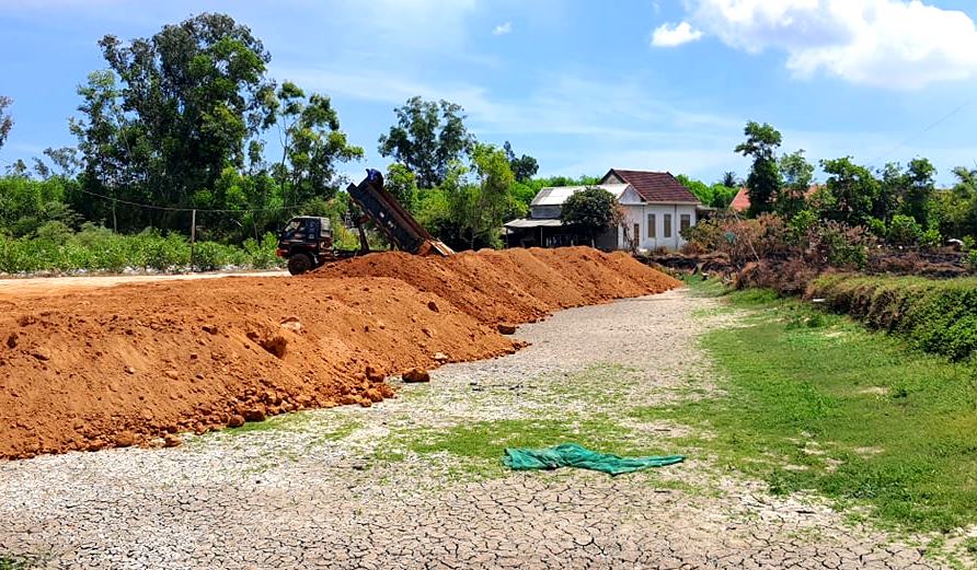 Hương Thủy Đình chỉ bồi lấp đất trái phép tại thôn 6 xã Thủy Phù