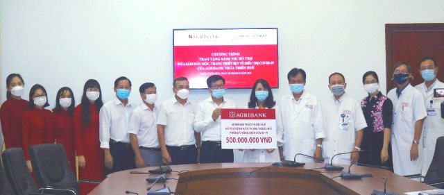 Agribank hỗ trợ 1 tỷ đồng mua máy móc thiết bị chống dịch