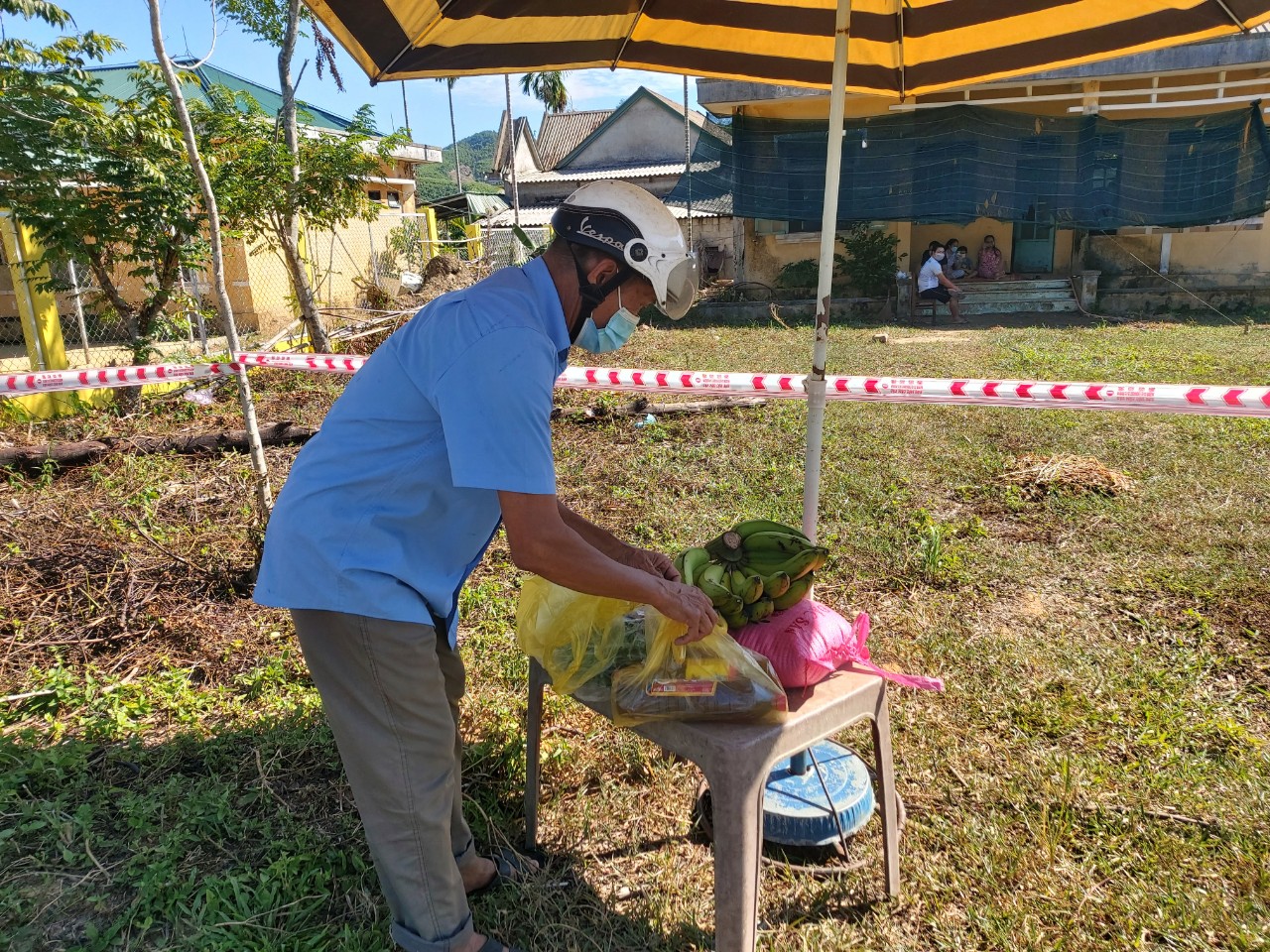 Nam Đông Sáng tạo các mô hình tự cách ly, giám sát y tế tại nhà