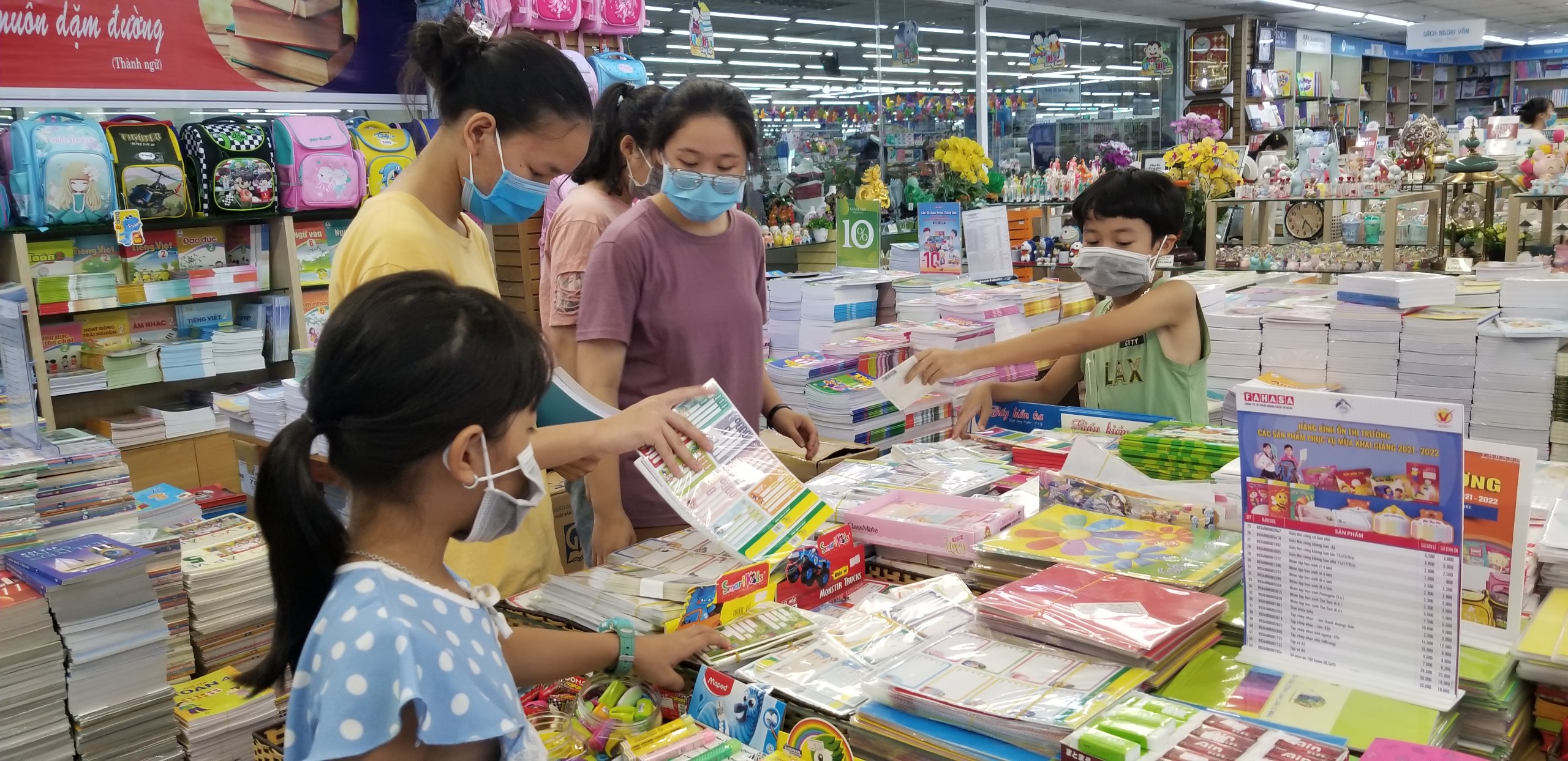 Bảo đảm cung ứng đủ sách giáo khoa cho học sinh