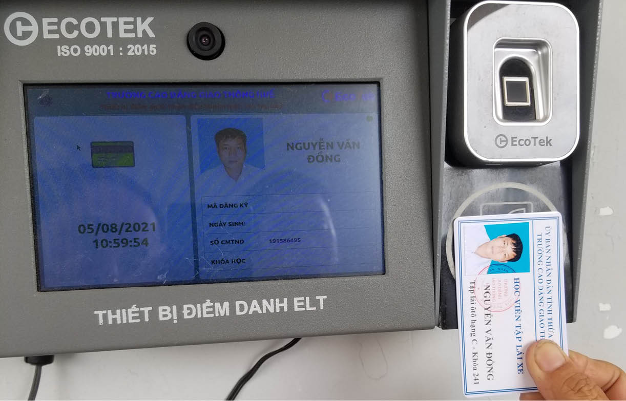 Điểm danh lý thuyết, đo km thực hành lái xe Mấu chốt vẫn là ý thức