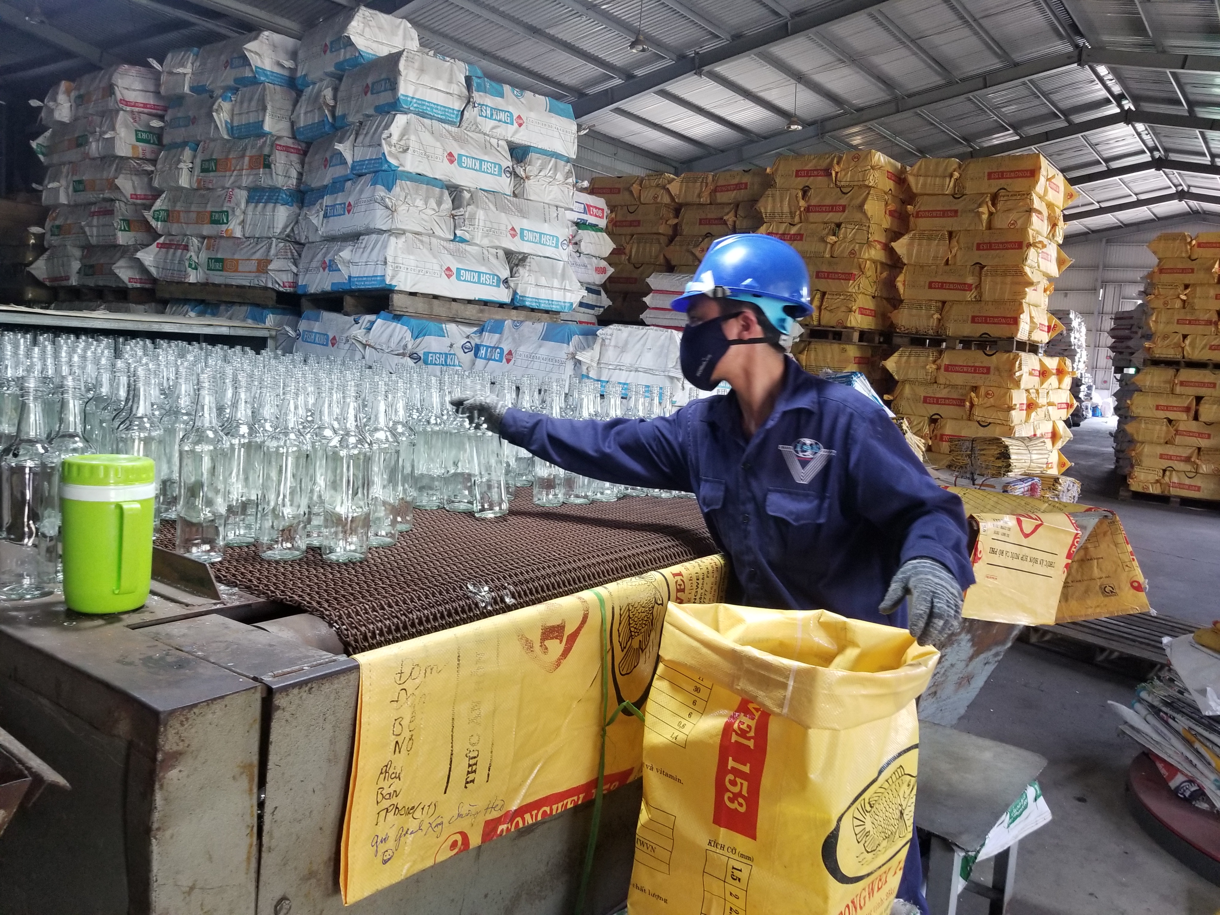 Lên phương án sản xuất theo phương châm “3 tại chỗ” kết hợp “1 cung đường - 2 điểm đến”