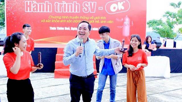 Khoảng trống giáo dục giới tính trong trường học