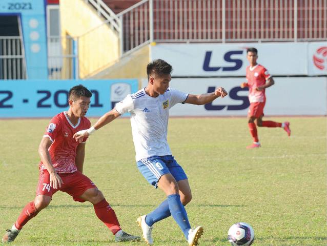 Những đôi chân không mỏi