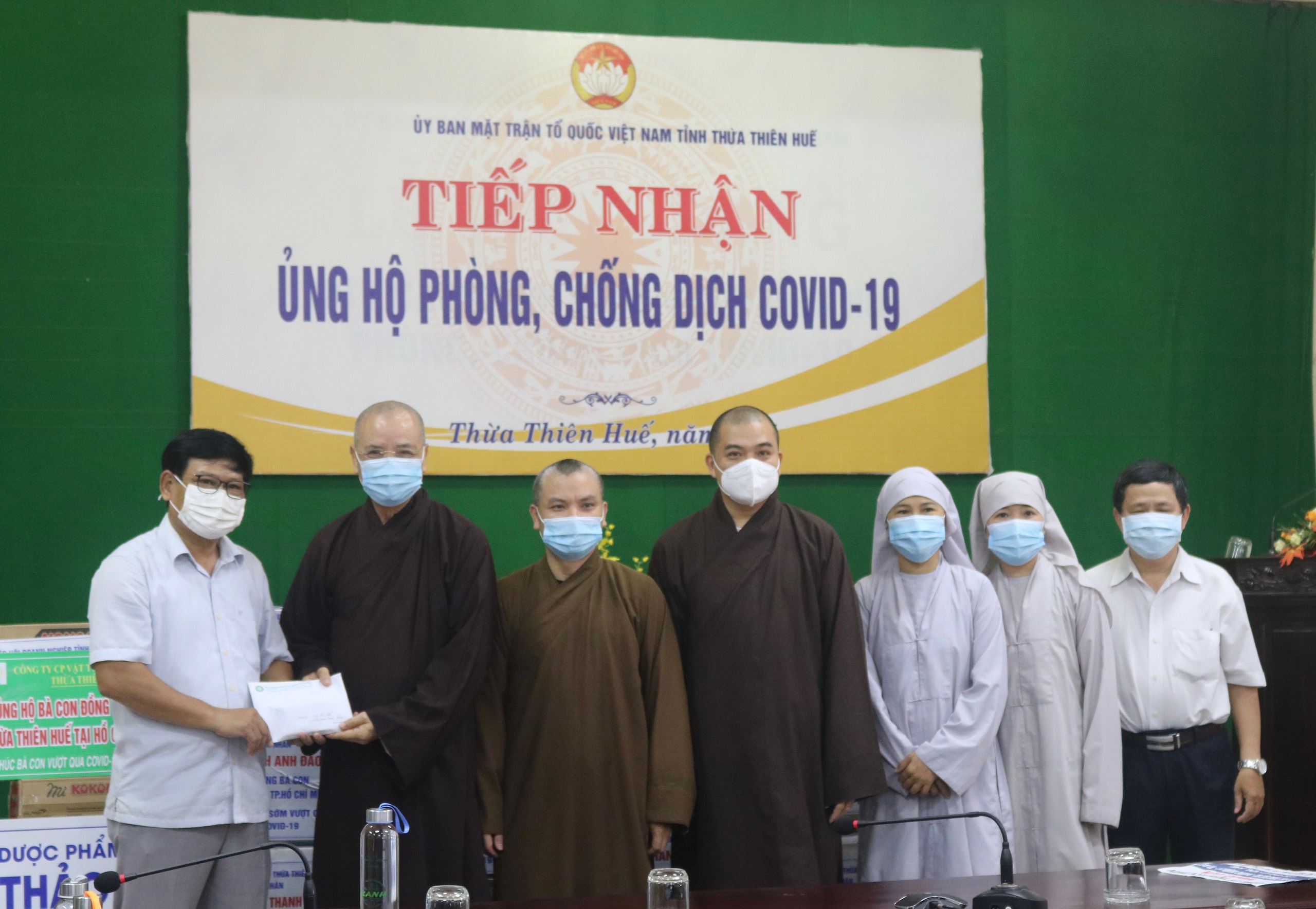 Vận động các nguồn lực đóng góp cho công tác phòng, chống dịch