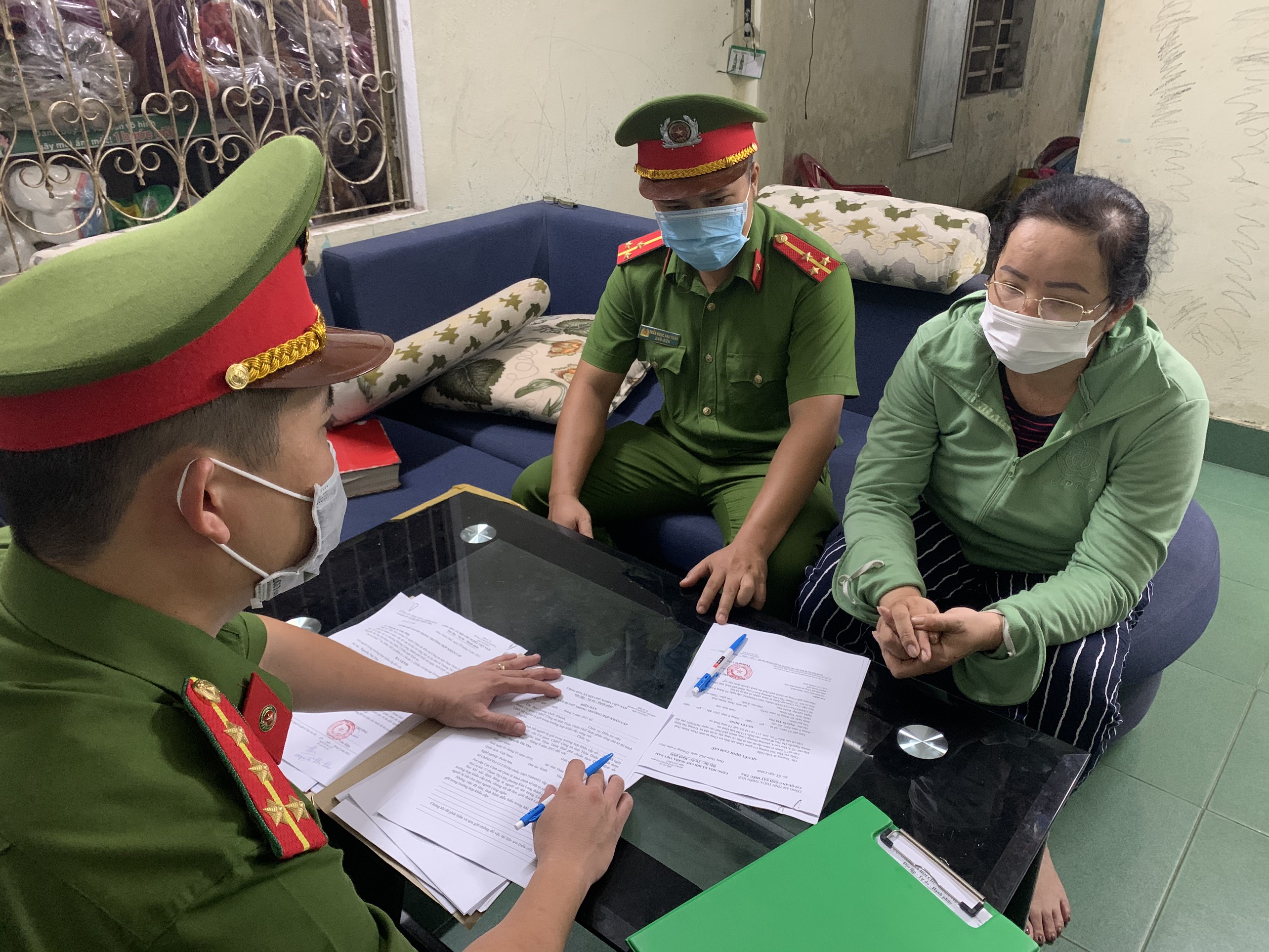 Bắt đối tượng trộm hơn 20 lượng vàng và 146 triệu đồng