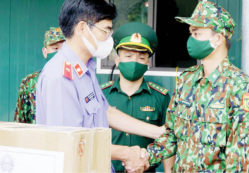 Chung sức chống dịch