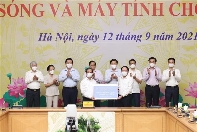 Liên Bộ thống nhất triển khai các nội dung ‘Sóng và máy tính cho em