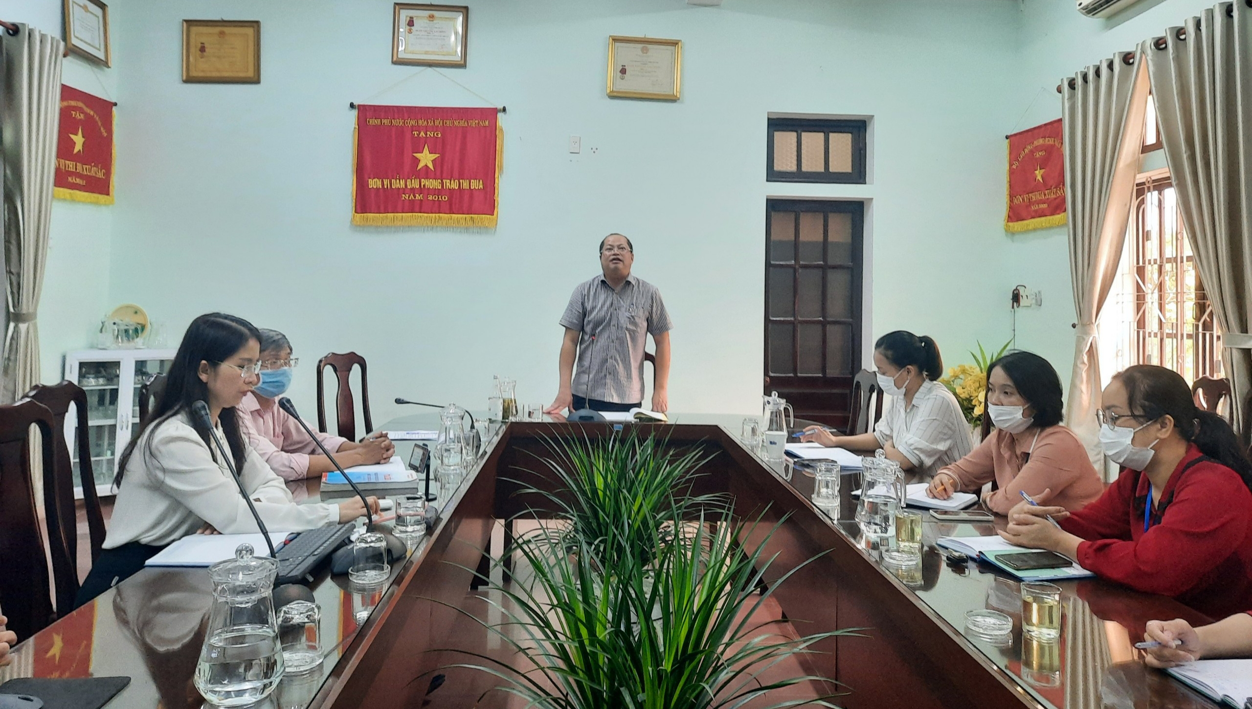 Tập huấn trực tuyến hướng dẫn quy trình chi trả trợ cấp ưu đãi người có công qua bưu điện