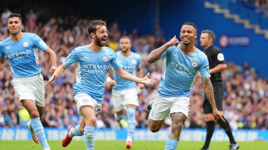 Pep lần đầu đả bại Tuchel tại Anh