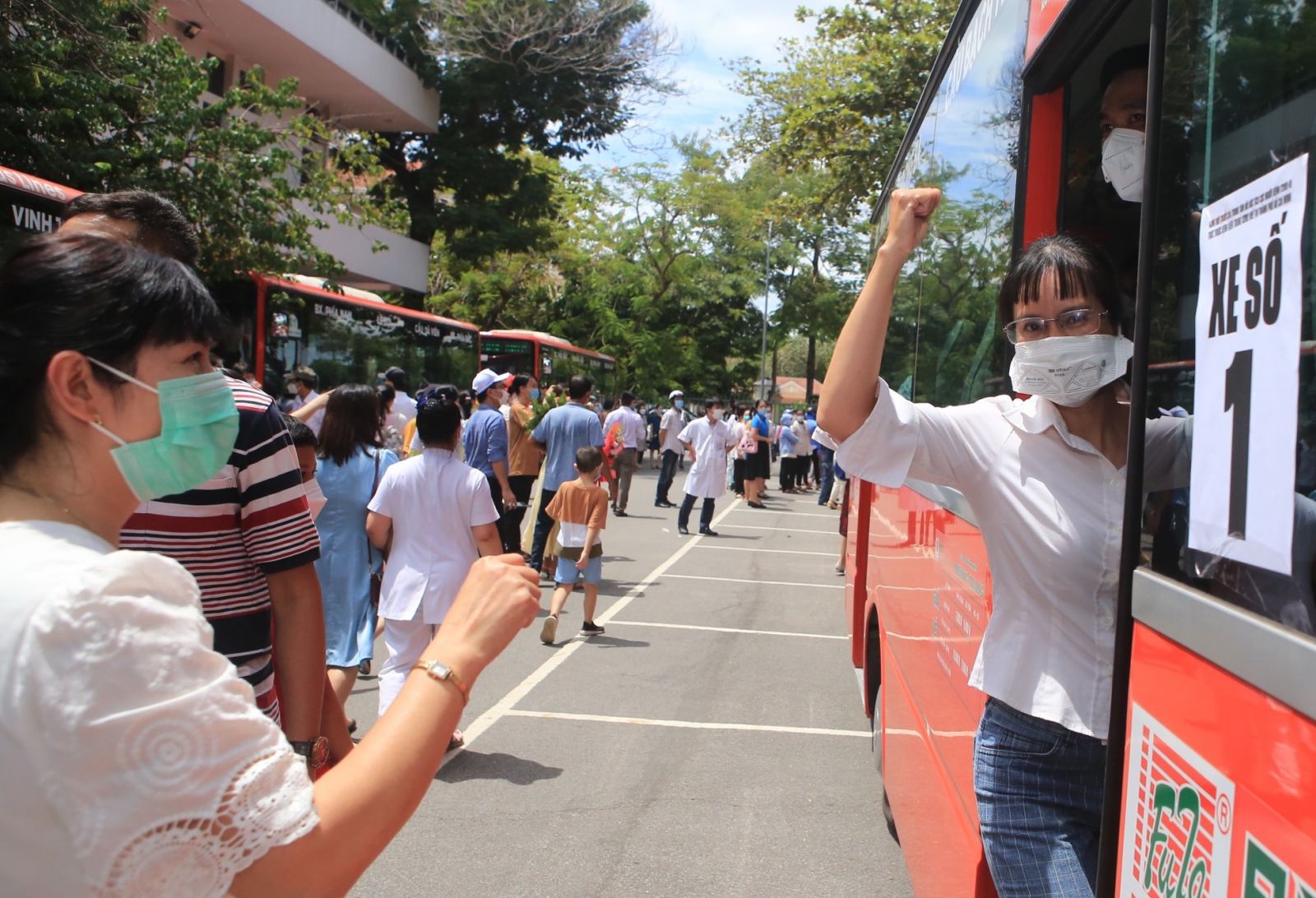 Continuing to send medical staff to Ho Chi Minh City