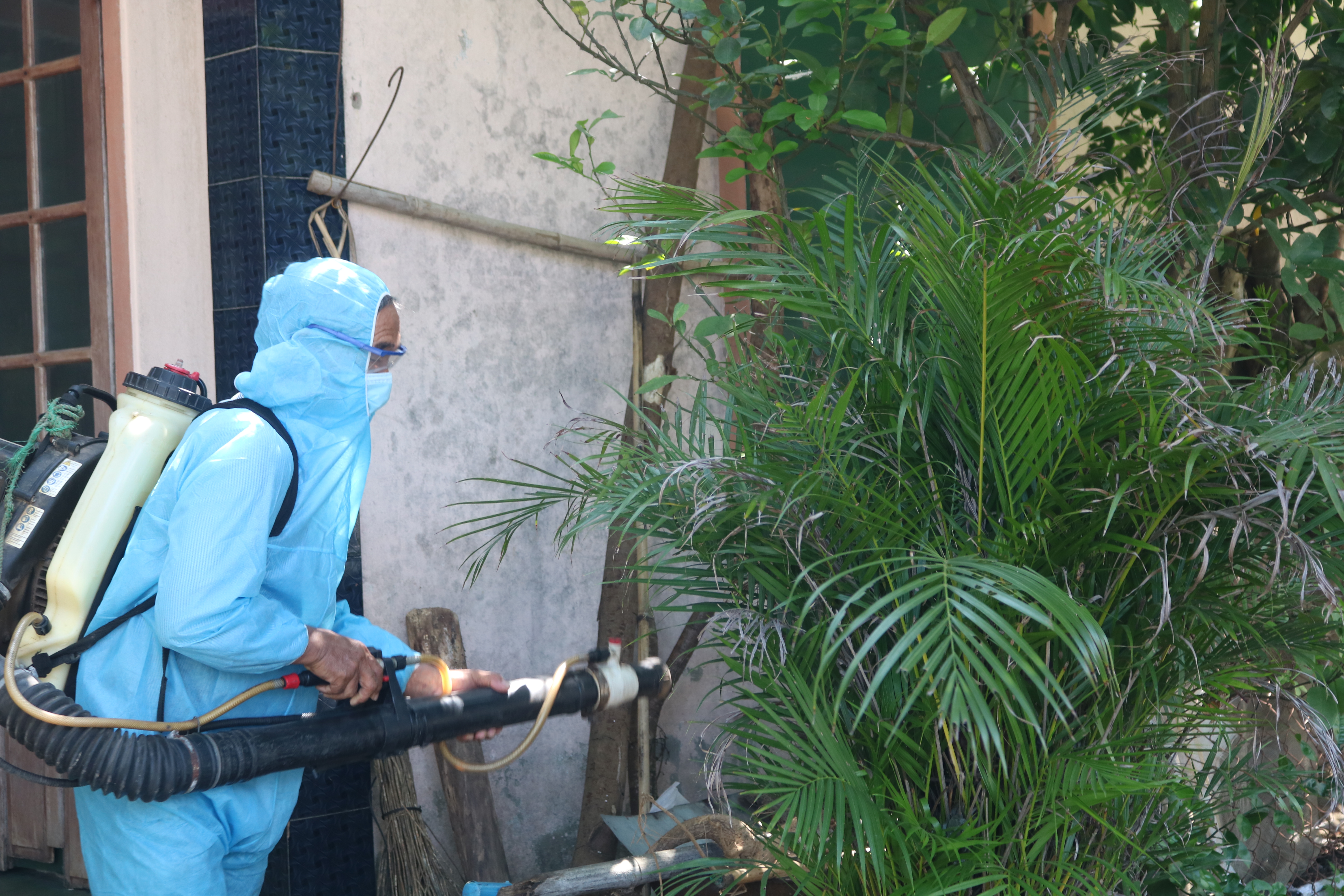 Kiểm tra công tác phòng chống sốt xuất huyết tại Phú Lộc