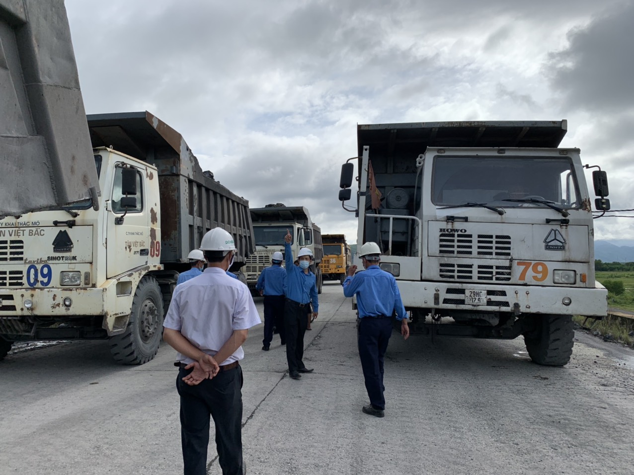 Xô xát tại khu vực Trạm đập Nhà máy xi măng Đồng Lâm