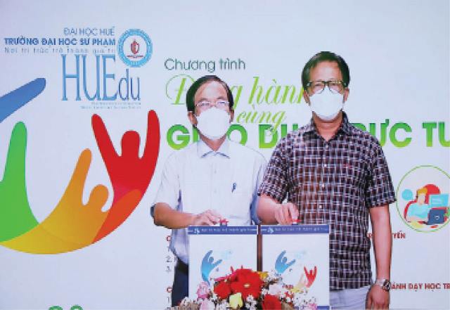 “Gỡ khó” cho dạy học trực tuyến
