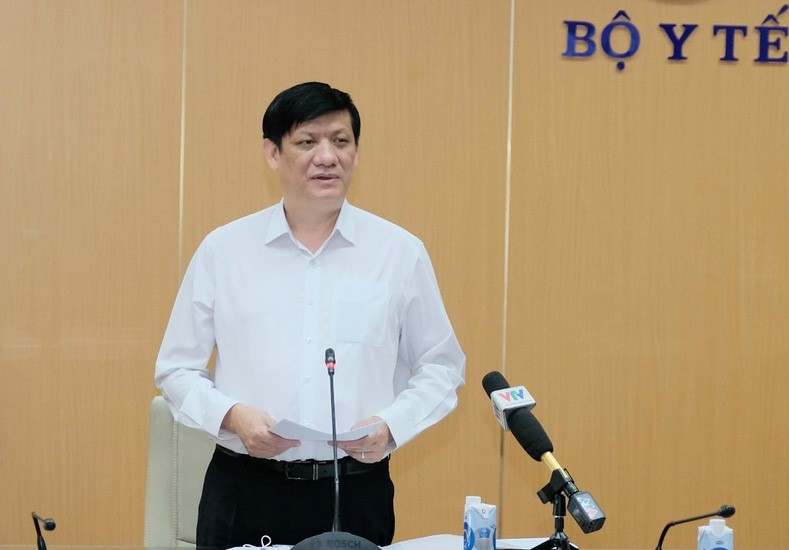 Thủ tướng yêu cầu lãnh đạo Bộ Y tế trực tiếp thông tin cập nhật về phòng, chống COVID-19 trên phương tiện truyền thông