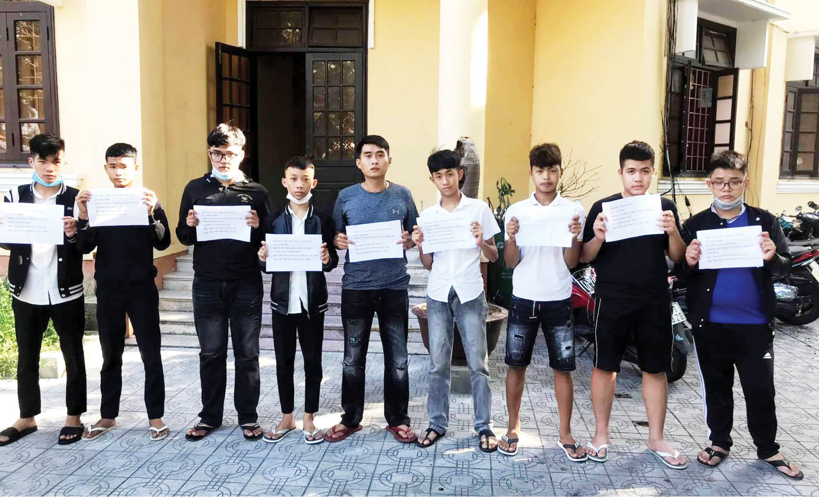 Cảnh báo hiện tượng thanh, thiếu niên giải quyết mâu thuẫn bằng đao, kiếm