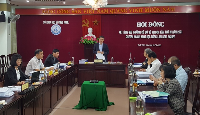 Xét chọn đề tài, công trình tặng Giải thưởng Cố đô về khoa học công nghệ