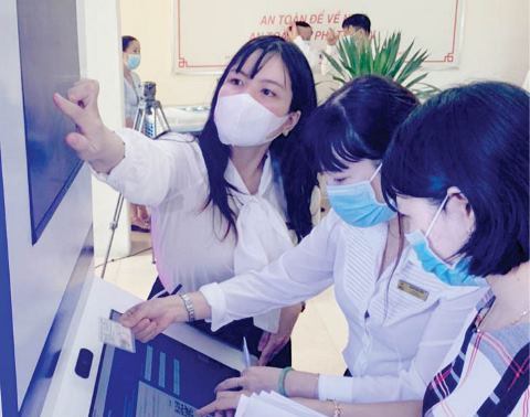 Kết nối khách hàng sử dụng điện