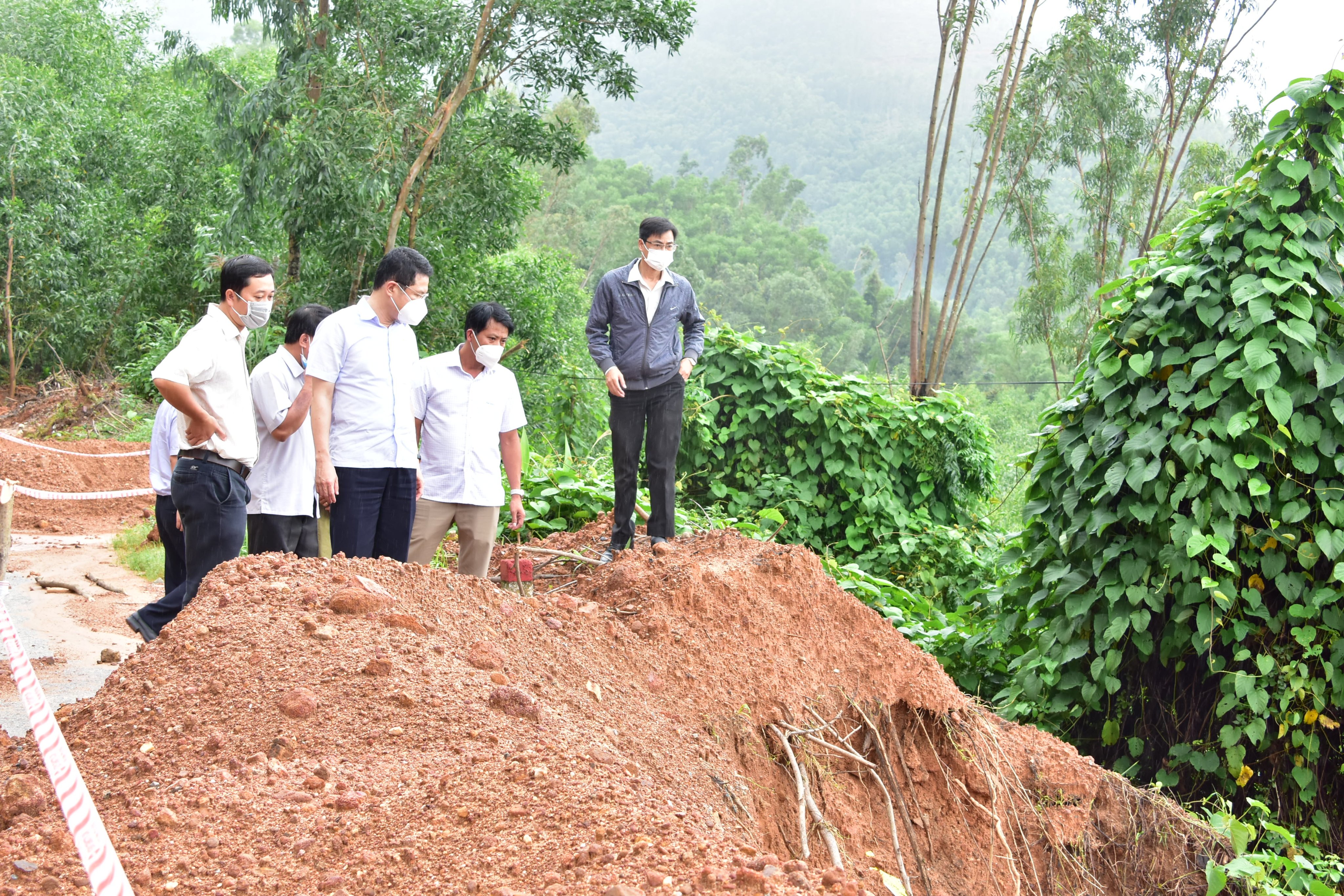 Sớm khắc phục các công trình hư hỏng sau mưa lũ