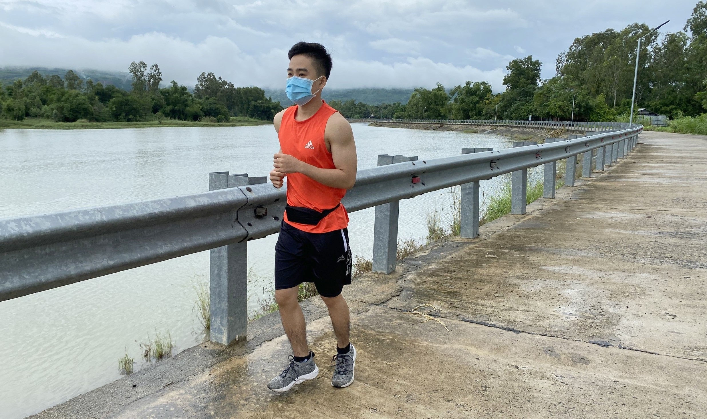 Chính thức bắt đầu giải chạy cộng đồng Uprace trong sinh viên