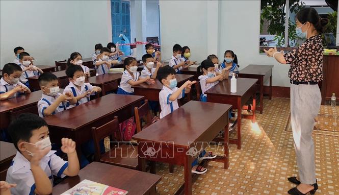 Bộ GD-ĐT đề nghị các địa phương báo cáo tình hình dạy học trực tiếp