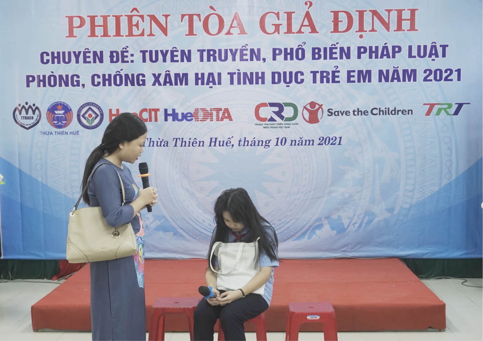Bảo vệ trẻ em không bị bạo hành về thể chất và tinh thần