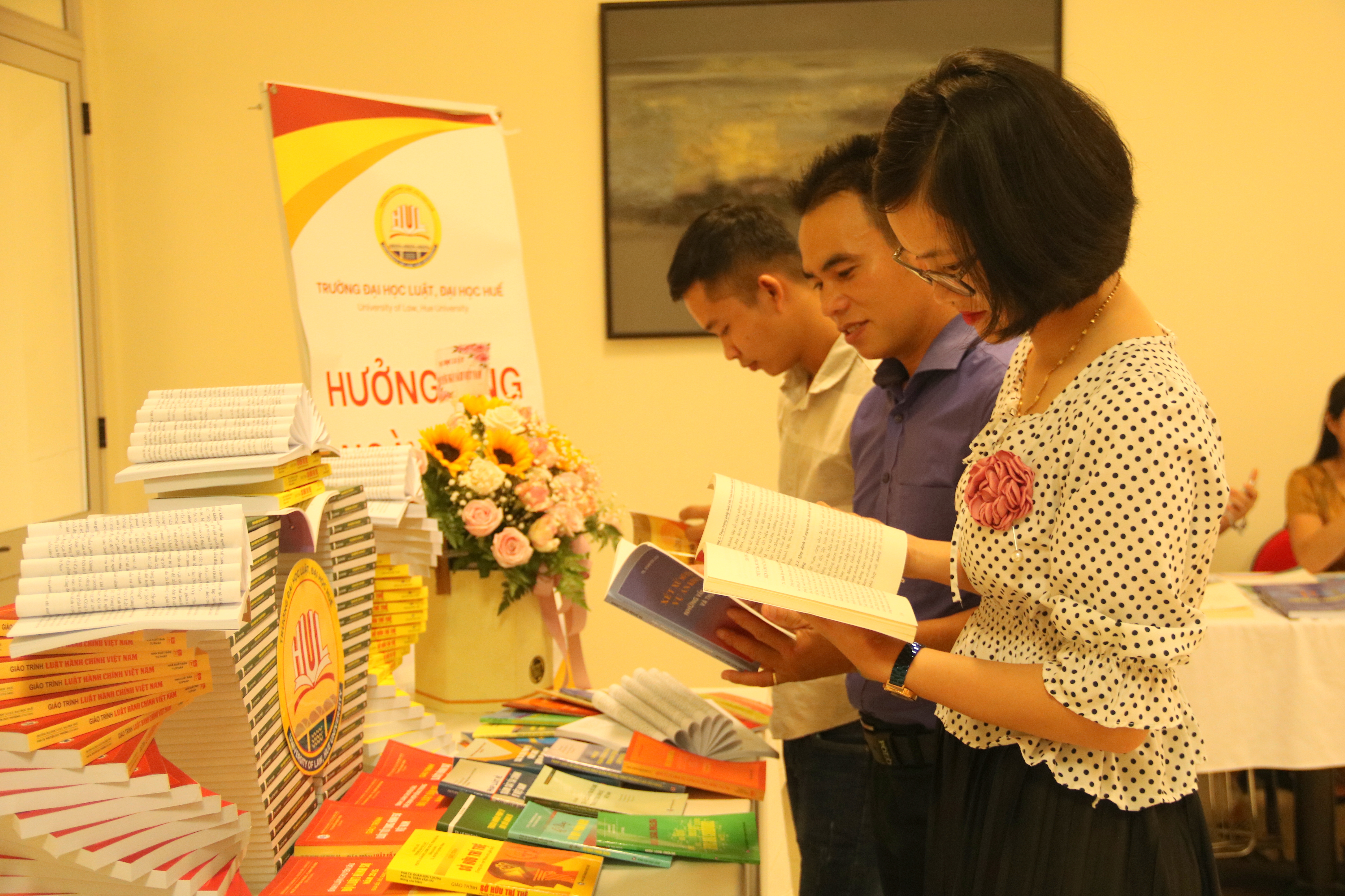 4 sinh viên ĐH Huế đạt giải cuộc thi Đại sứ văn hóa đọc toàn quốc