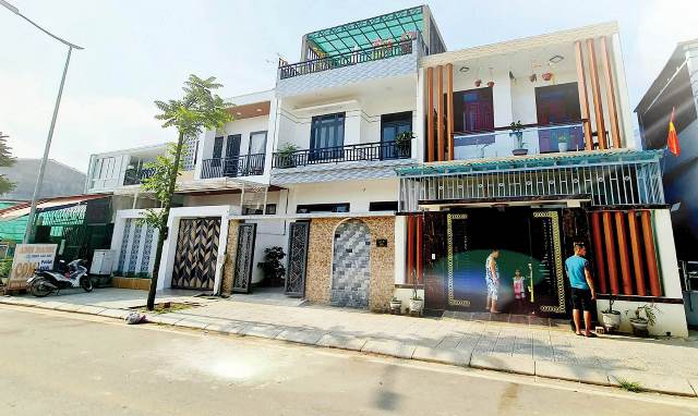 Về đích đúng hạn