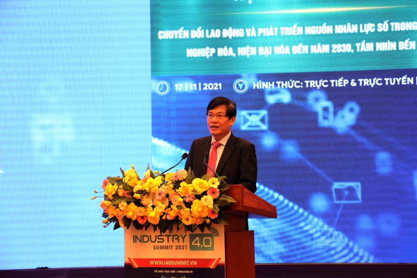 Phát triển nguồn nhân lực số trong tiến trình công nghiệp hóa, hiện đại hóa