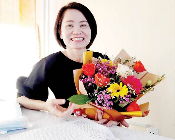 Cô giáo giàu tình yêu thương