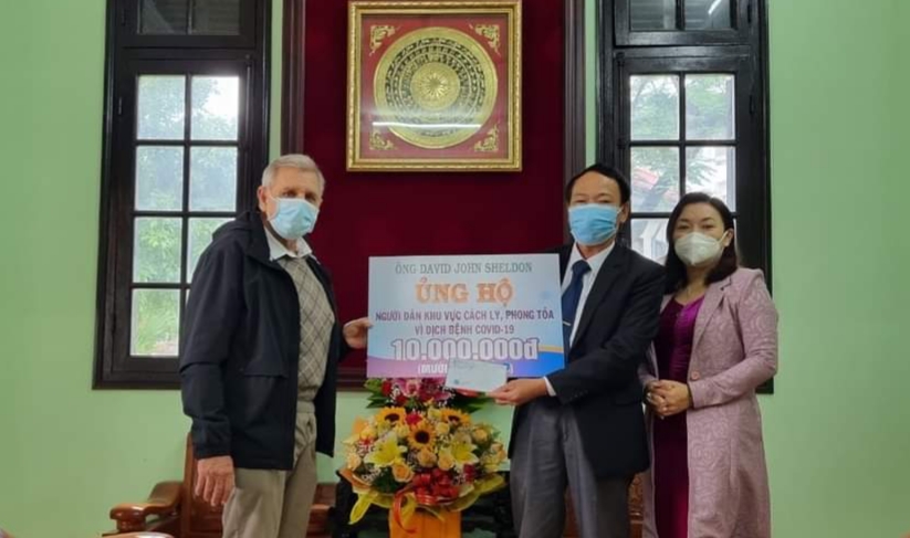 Hỗ trợ gần 130 triệu đồng và 300 suất quà cho người dân vùng phong toả, cách ly ở TP Huế