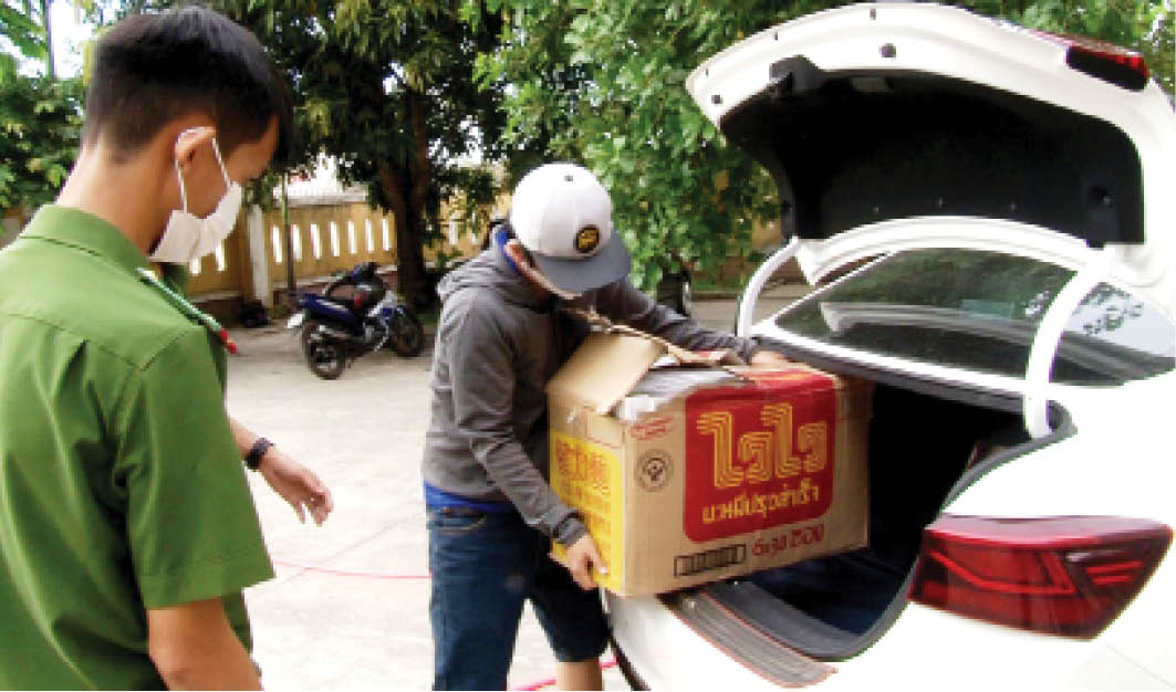 Ngăn chặn tình trạng buôn bán, vận chuyển hàng lậu, hàng giả