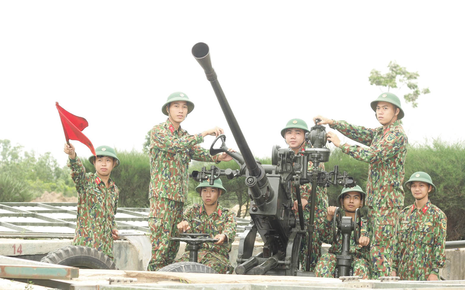 Động lực từ thi đua