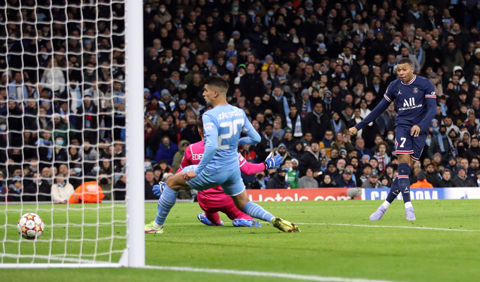 Man xanh đòi nợ thành công