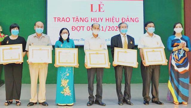 Phát huy vai trò tiên phong, gương mẫu