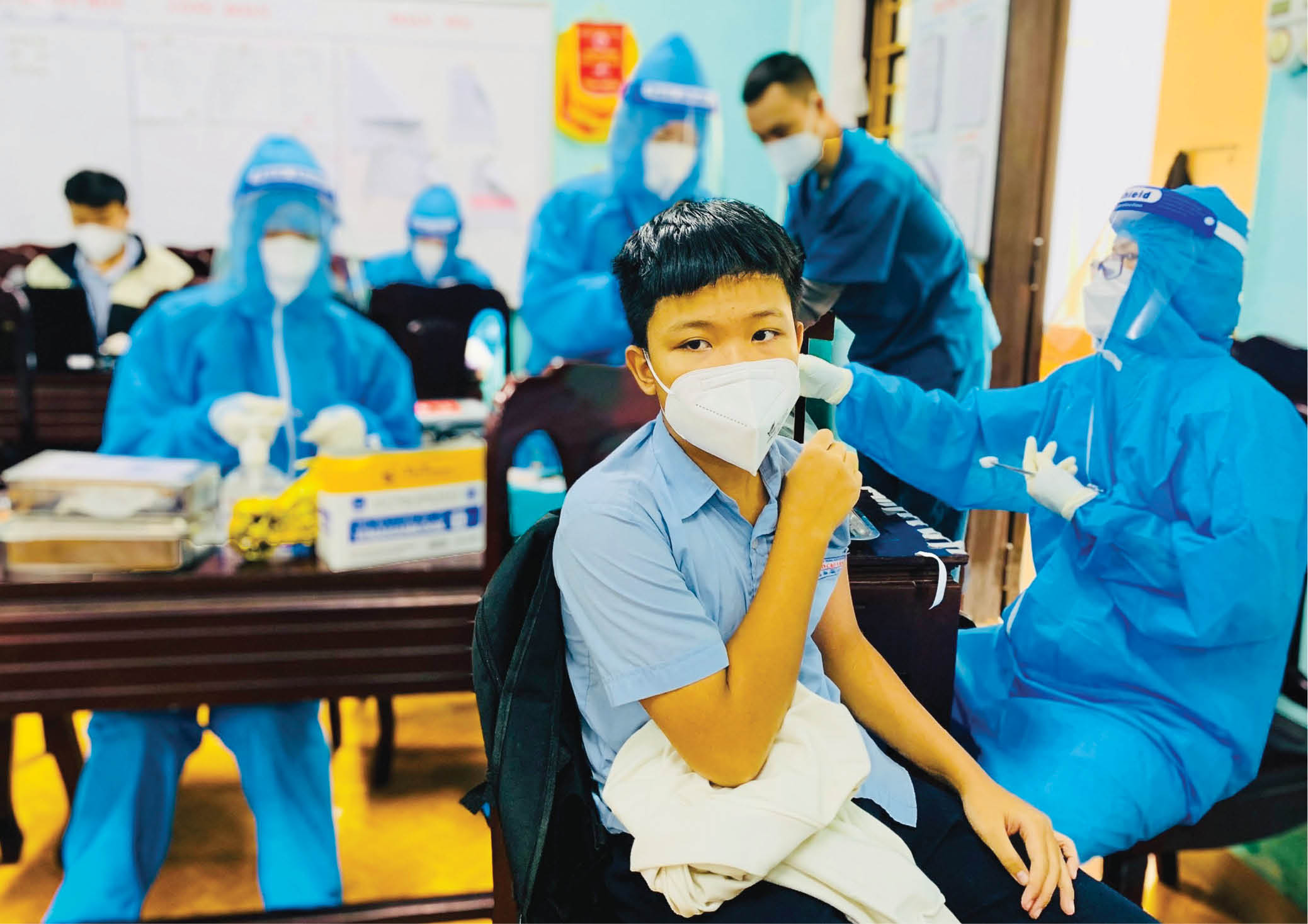 Theo sát trẻ những ngày sau tiêm vắc-xin phòng COVID-19