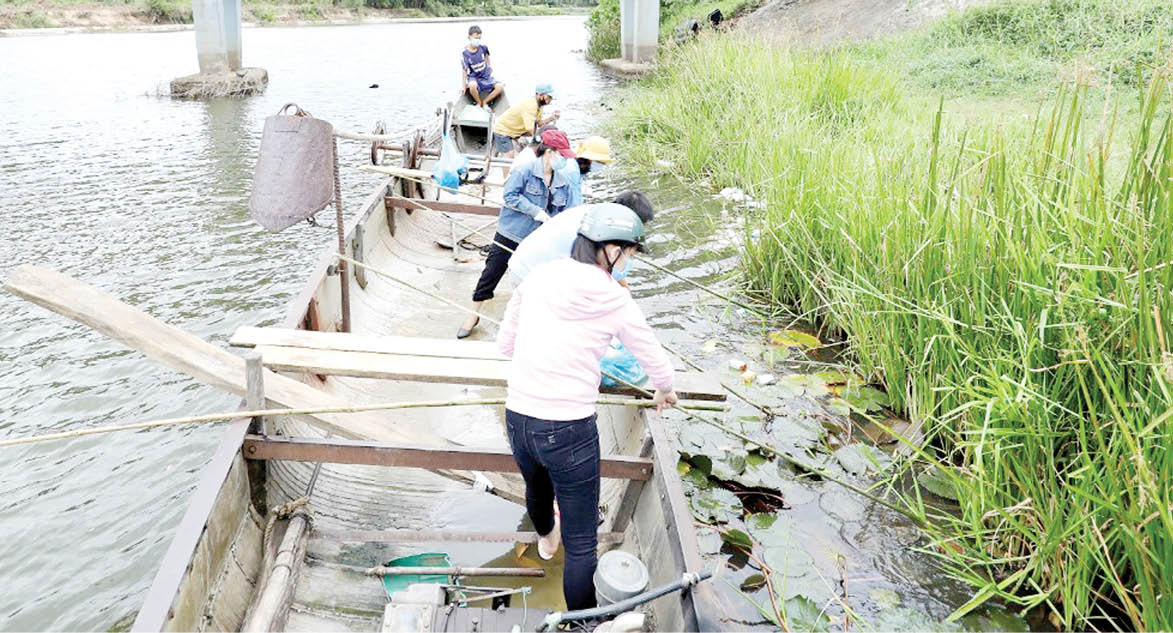 Giữ sạch dòng sông