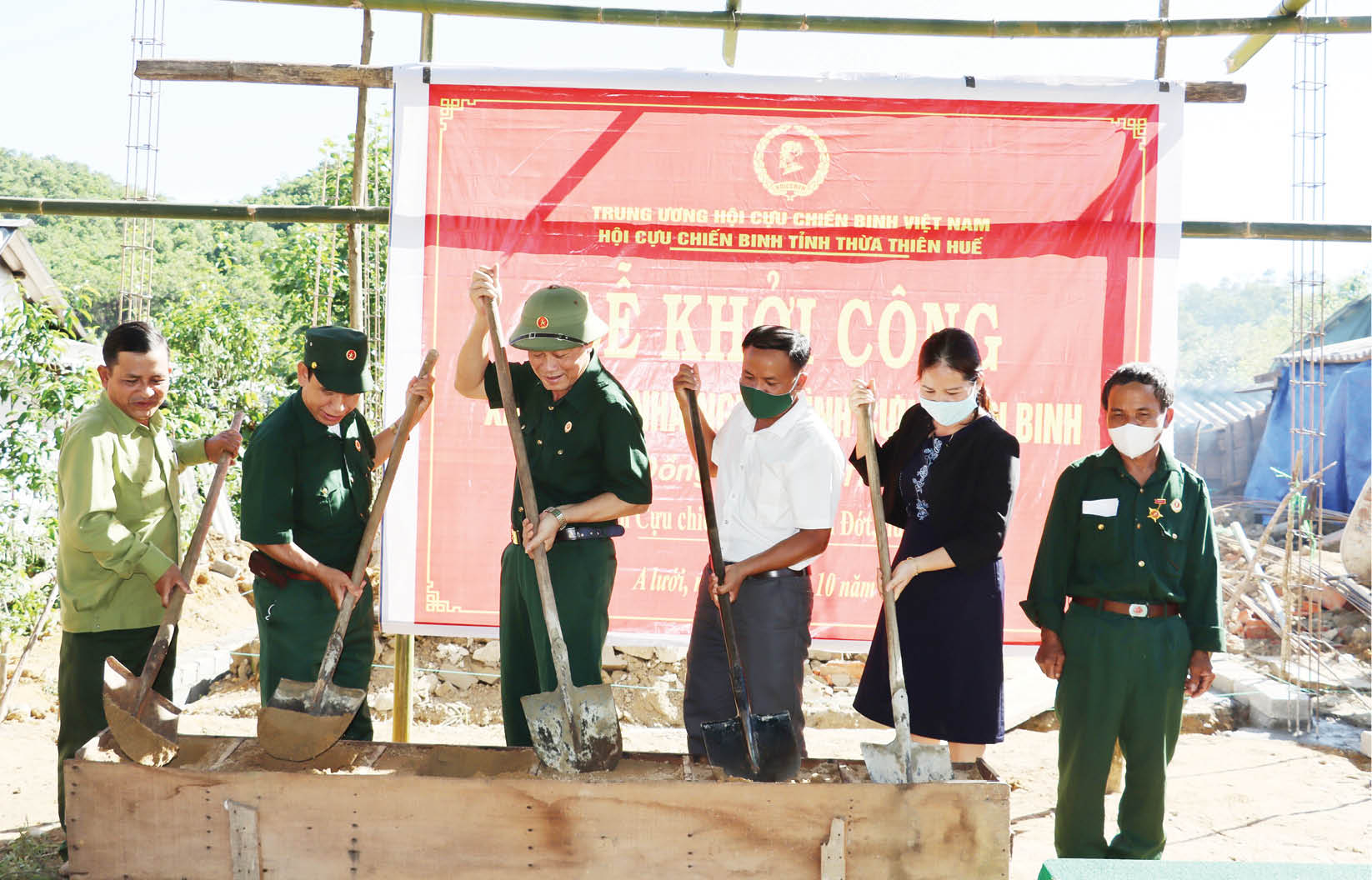 Gương sáng trên nhiều lĩnh vực