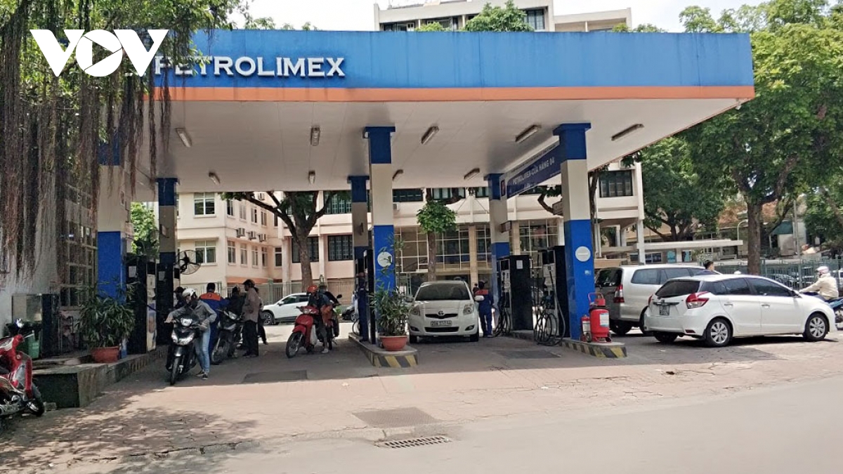 Giá xăng, dầu được nhận định giảm trong kì điều hành ngày 10 12