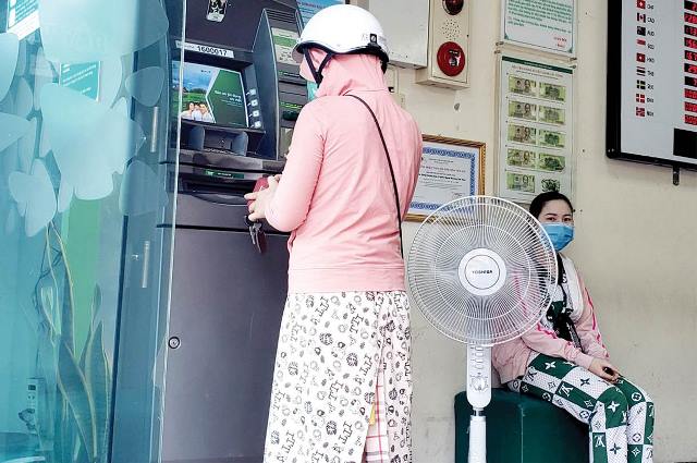 Đảm bảo cơ cấu hợp lý các loại mệnh giá lưu thông