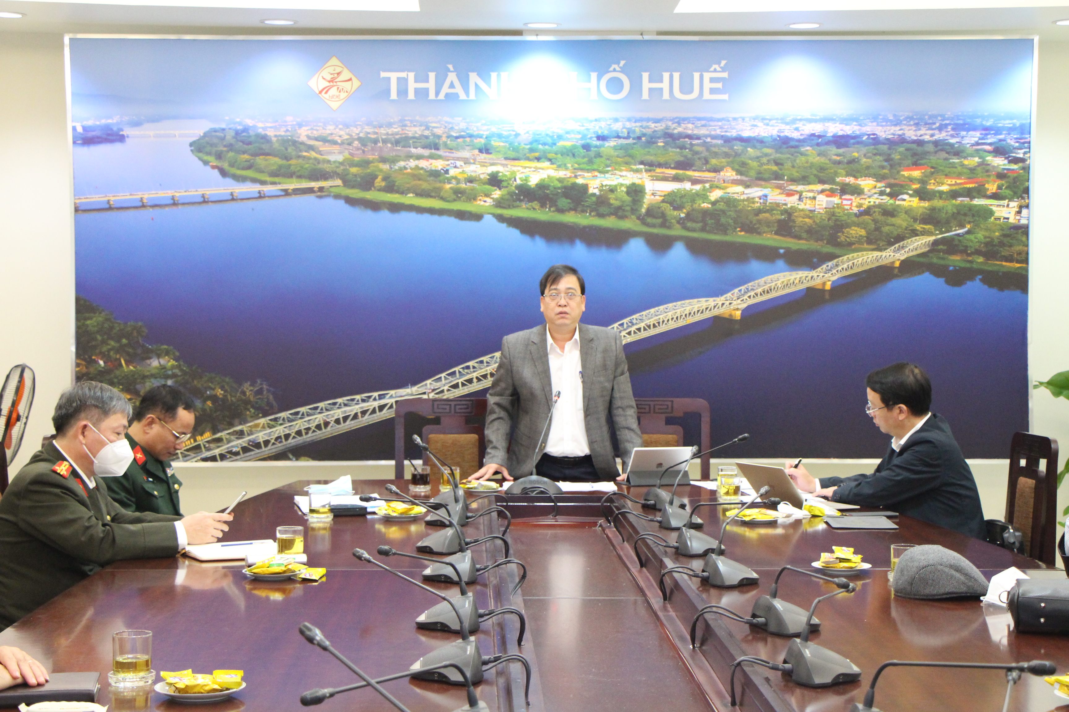 Ứng dụng công nghệ thông tin, phần mềm để giám sát, điều trị F0 tại nhà