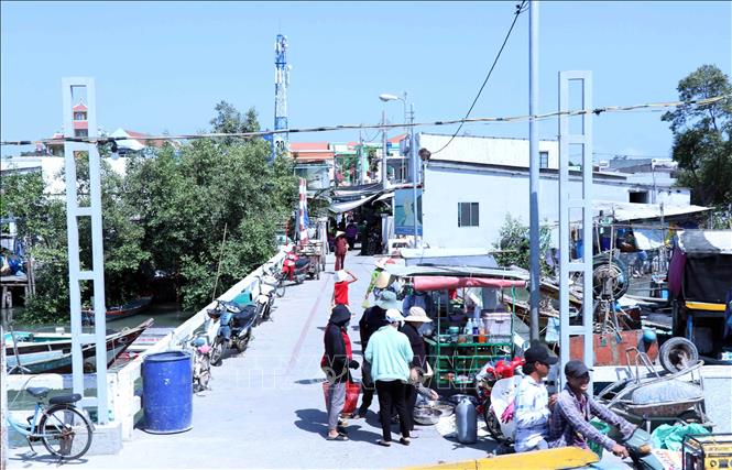 Tiêu chí xác định huyện nghèo, xã đặc biệt khó khăn vùng bãi ngang, ven biển và hải đảo