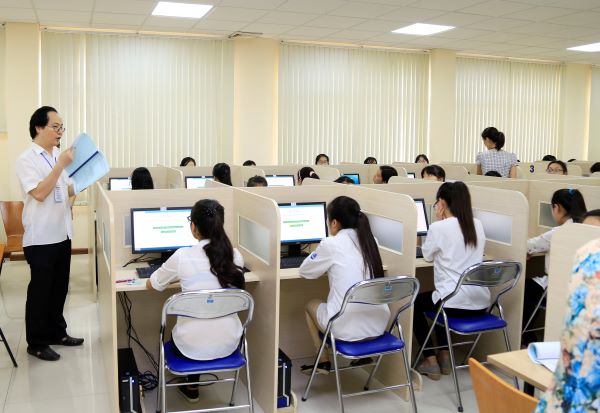 Tuyển sinh đại học 2022 Giảm chỉ tiêu xét tuyển bằng kết quả tốt nghiệp THPT