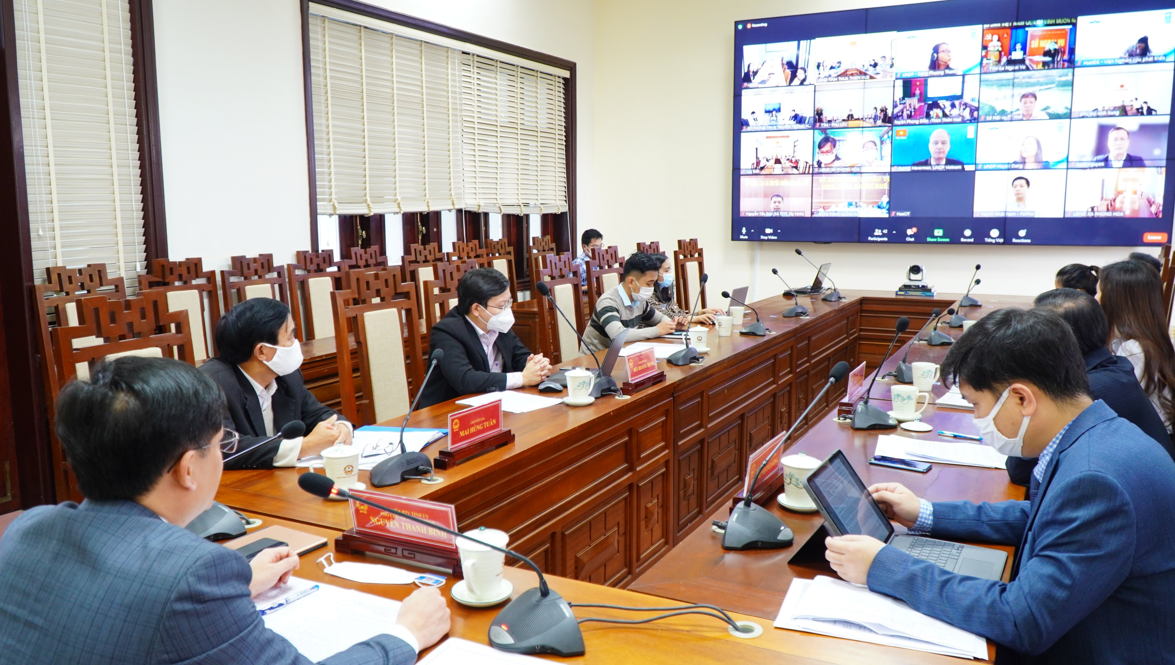 Tăng cường khả năng tiếp cận và sử dụng dịch vụ công trực tuyến của người dân