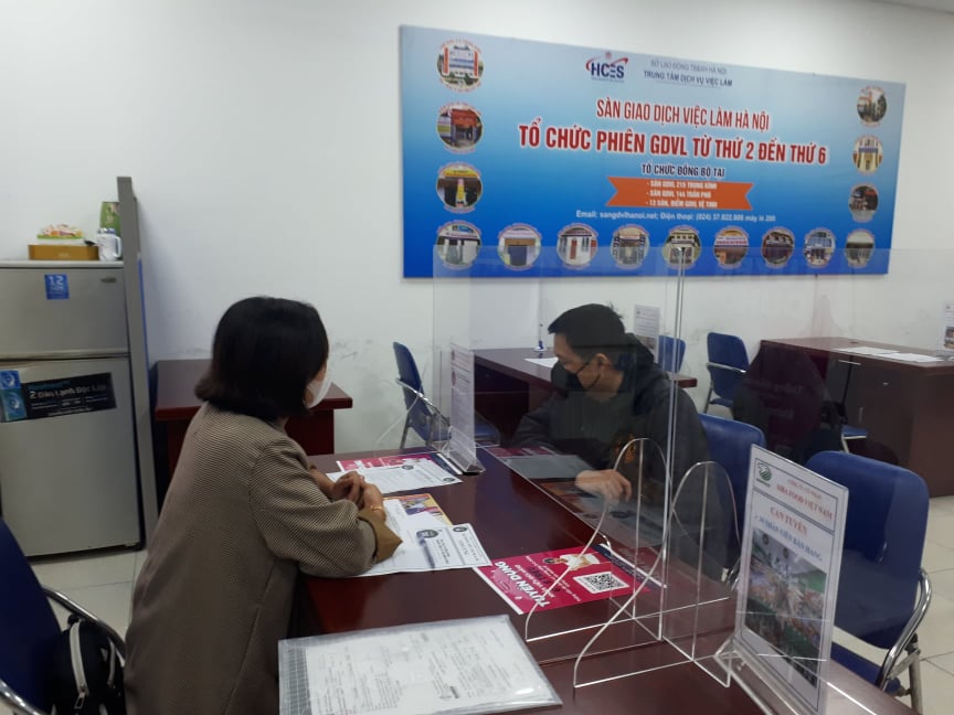 Hỗ trợ chi phí sinh hoạt để thu hút lao động có thu nhập thấp quay lại làm việc